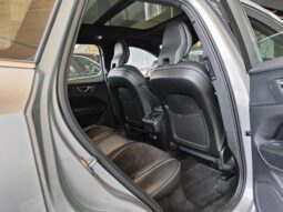 
										AED 950 P.M | 2019 VOLVO XC60 T6 R-DESIGN | UNDER WARRANTY | FULL PANORAMIC VIEW | GCC full									