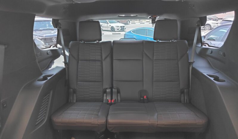 
								AED 4,750 P.M | Cadillac Escalade Sport Platinum 600 | Under Warranty | GCC full									