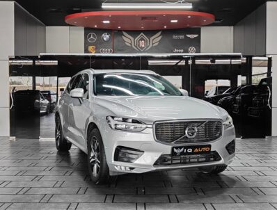 AED 950 P.M | 2019 VOLVO XC60 T6 R-DESIGN | UNDER WARRANTY | FULL PANORAMIC VIEW | GCC