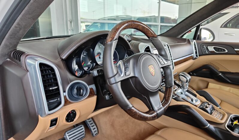 
								2013 Porsche Cayenne GTS | Full Service History | GCC full									