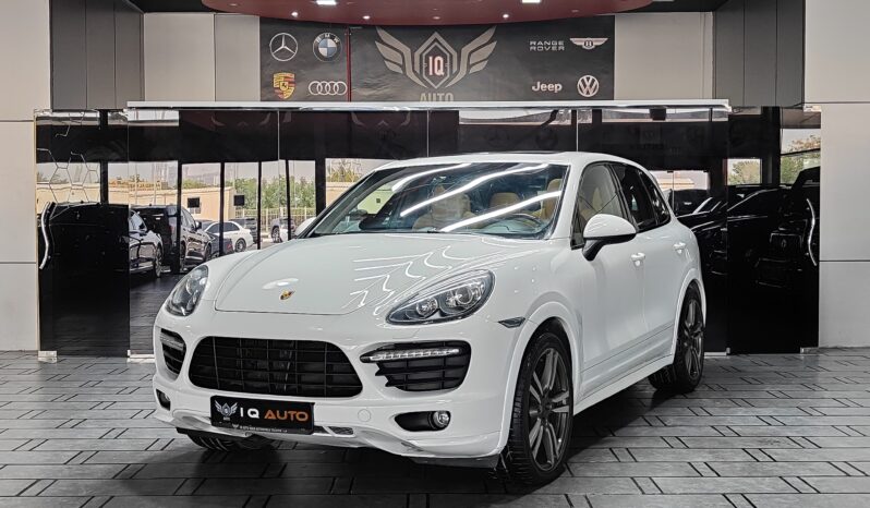 
								2013 Porsche Cayenne GTS | Full Service History | GCC full									