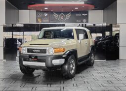 
										2013 Toyota FJ Cruiser | GCC | 75,000 AED full									