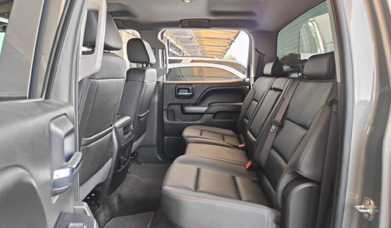 
								AED 1,180 P.M | 2017 GMC Sierra | All Terrain | GCC full									