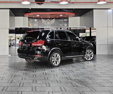 AED 1,800 P.M | 2016 BMW X5 xDrive 35i | Under Warranty | GCC