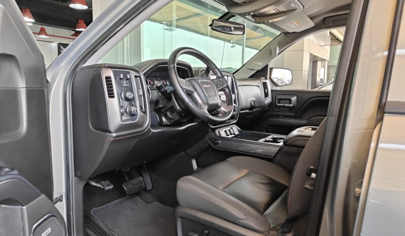 
								AED 1,180 P.M | 2017 GMC Sierra | All Terrain | GCC full									