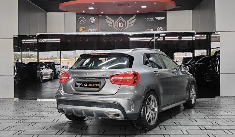 
								2015 Mercedes Benz GLA 45 AMG full									