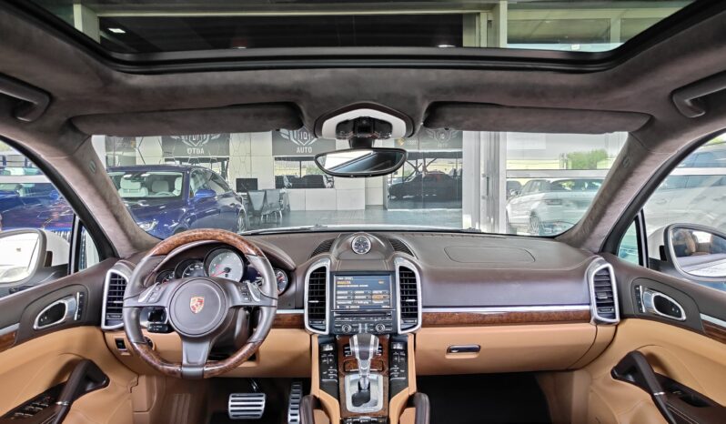 
								2013 Porsche Cayenne GTS | Full Service History | GCC full									