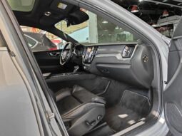 
										AED 950 P.M | 2019 VOLVO XC60 T6 R-DESIGN | UNDER WARRANTY | FULL PANORAMIC VIEW | GCC full									
