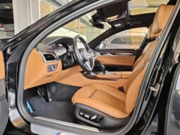 
										AED 2,600 P.M | 2022 BMW 730LI M-Sport | Under Warranty | GCC | Fully Loaded full									