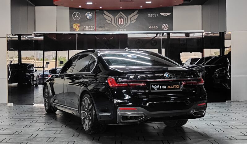 
								AED 2,600 P.M | 2022 BMW 730LI M-Sport | Under Warranty | GCC | Fully Loaded full									