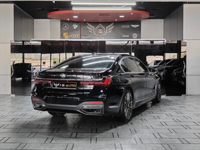 AED 2,600 P.M | 2022 BMW 730LI M-Sport | Under Warranty | GCC | Fully Loaded