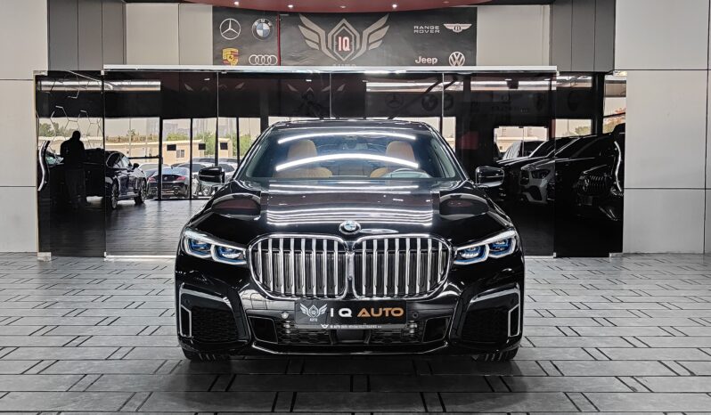 
								AED 2,600 P.M | 2022 BMW 730LI M-Sport | Under Warranty | GCC | Fully Loaded full									