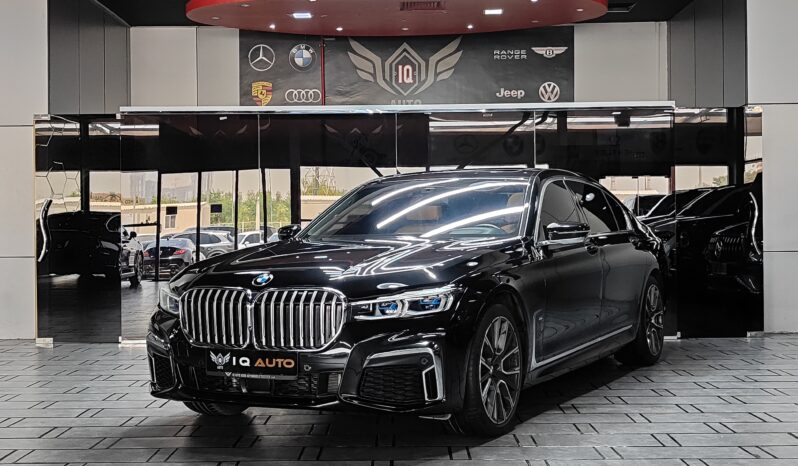 
								AED 2,600 P.M | 2022 BMW 730LI M-Sport | Under Warranty | GCC | Fully Loaded full									