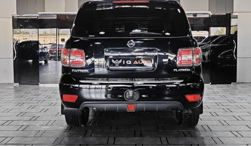 
								AED 2,050 P.M | 2016 Nissan Patrol Platinum | Under Warranty | GCC full									