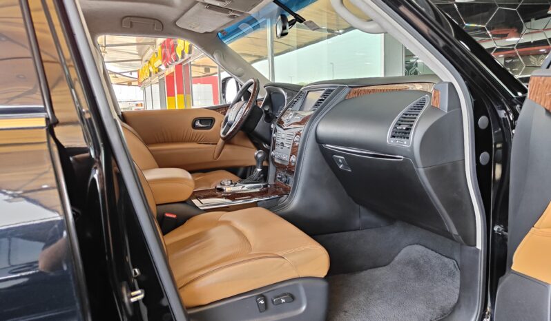 
								AED 2,050 P.M | 2016 Nissan Patrol Platinum | Under Warranty | GCC full									