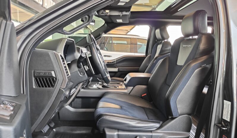 
								AED 2,750 P.M | 2019 Ford F-150 Raptor | Fully Loaded | Under Warranty | GCC full									