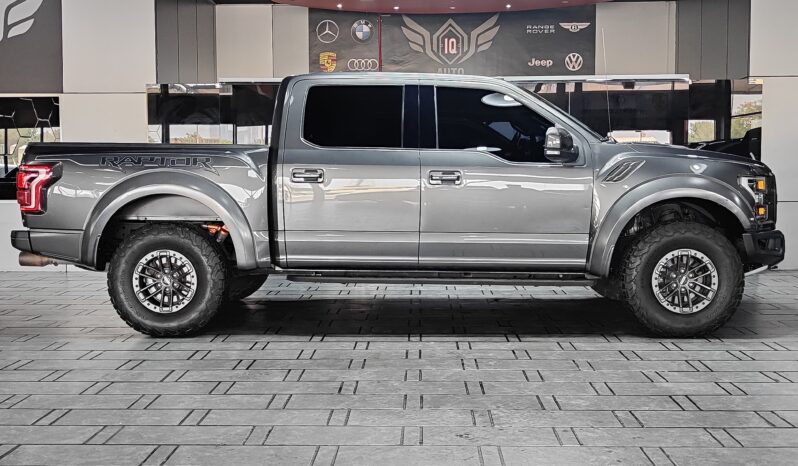 
								AED 2,750 P.M | 2019 Ford F-150 Raptor | Fully Loaded | Under Warranty | GCC full									