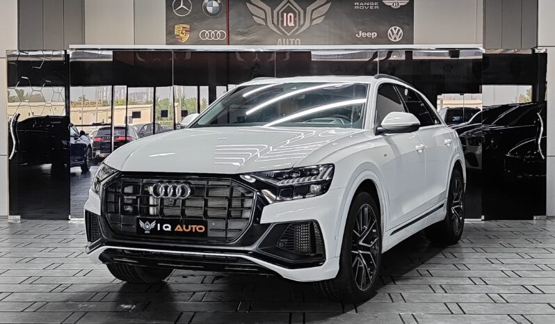 
								AED 2,900 P.M | 2022 Audi Q8 Quattro 55 TFSI | Under Warranty | GCC full									