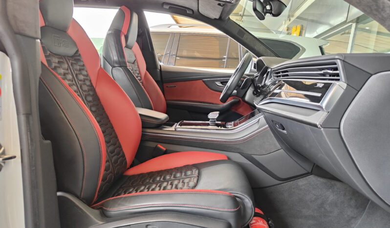 
								AED 6,900 P.M | 2022 Audi RSQ8 TFSI Quattro Edition 1 / 50 | Under Warranty | GCC | full									