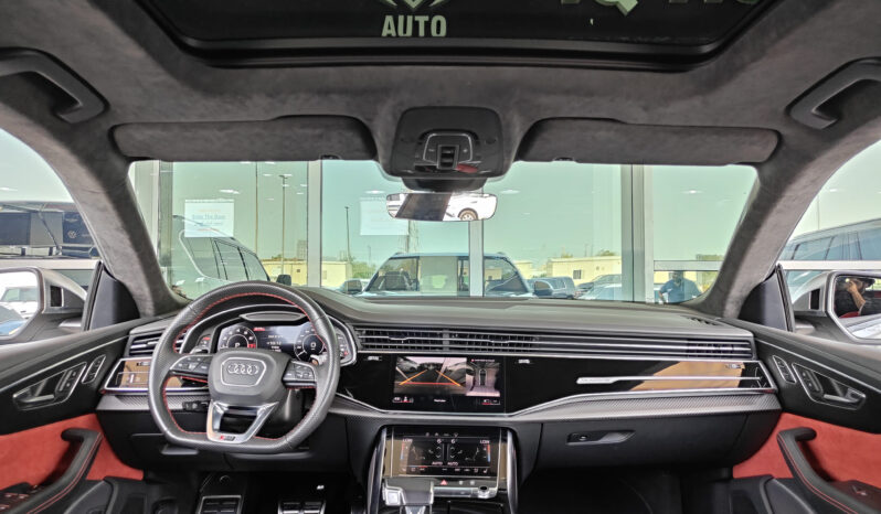 
								AED 6,900 P.M | 2022 Audi RSQ8 TFSI Quattro Edition 1 / 50 | Under Warranty | GCC | full									