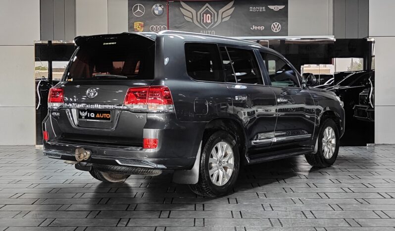 
								AED 3,700 P.M | 2017 Toyota Land Cruiser G.XR | GCC Specs | full									