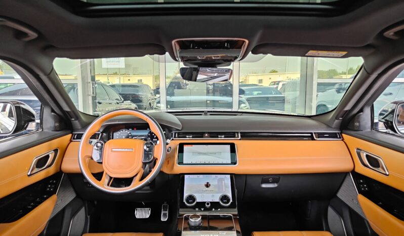 
								AED 2,000 P.M | 2019 Range Rover Velar R-Dynamic P300 HSE | Under Warranty | GCC | full									