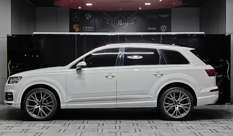 
								AED 2,000 P.M | 2019 Audi Q7 55 TFSI Quattro | GCC | full									