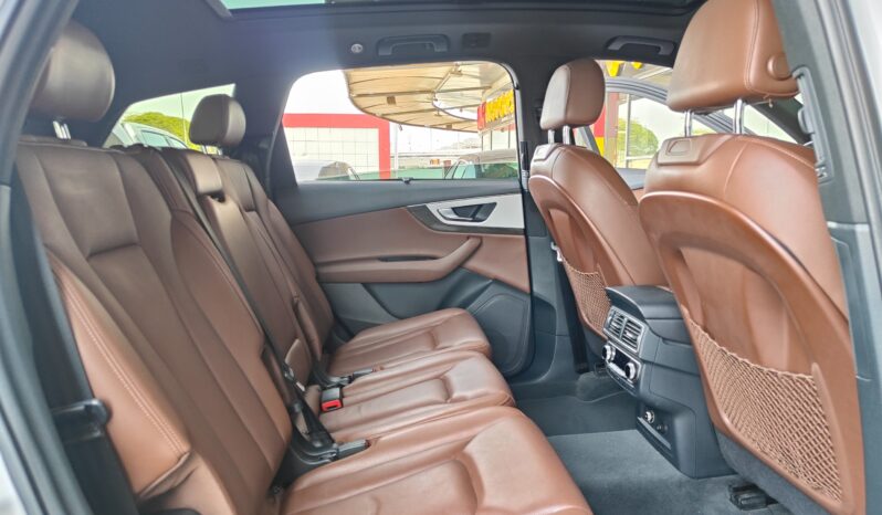 
								AED 2,000 P.M | 2019 Audi Q7 55 TFSI Quattro | GCC | full									