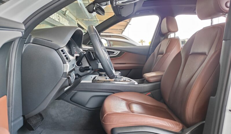 
								AED 2,000 P.M | 2019 Audi Q7 55 TFSI Quattro | GCC | full									