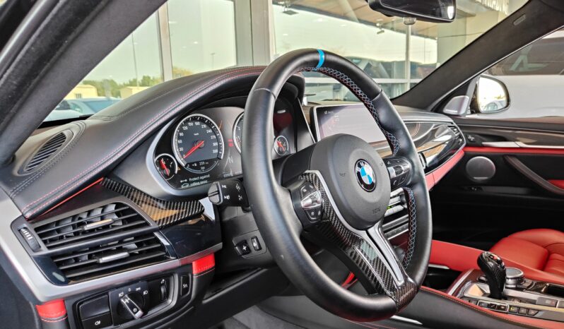 
								AED 2,950 P.M | 2016 BMW X6 M | Under Warranty | GCC | full									