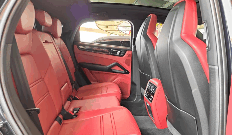 
								AED 4,000 P.M | 2022 Porsche Cayenne Coupe | Under Warranty | GCC | full									