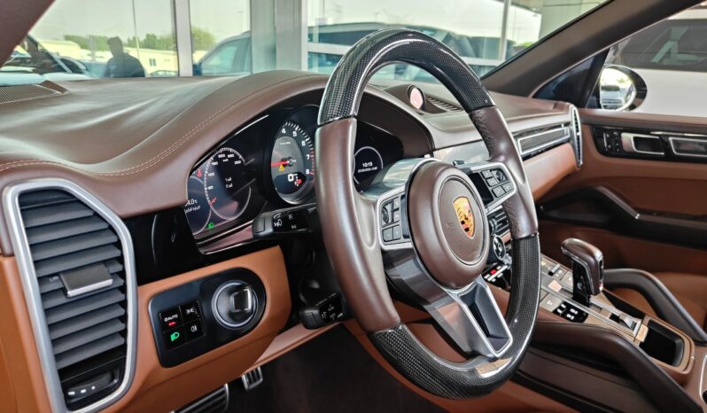 
								AED 2,640 P.M | 2019 Porsche Cayenne S | Under Warranty | GCC | full									