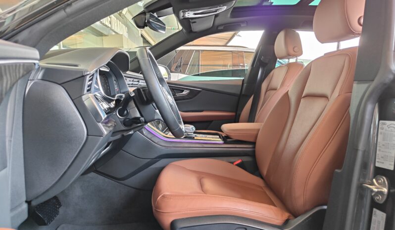 
								AED 2,650 P.M | 2022 Audi Q8 55 TFSI Quattro S Line | Under Warranty | GCC | full									