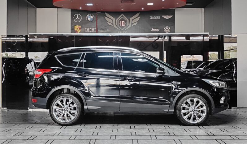 
								AED 650 P.M | 2019 Ford Escape Titanium | Under Warranty | GCC | full									