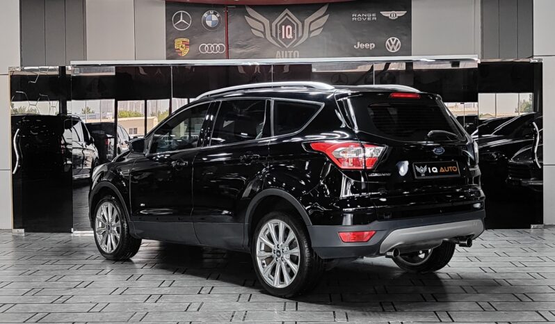 
								AED 650 P.M | 2019 Ford Escape Titanium | Under Warranty | GCC | full									