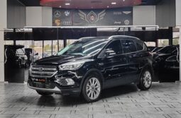 
										AED 650 P.M | 2019 Ford Escape Titanium | Under Warranty | GCC | full									