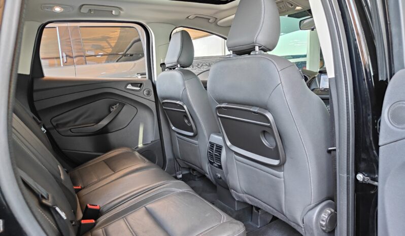 
								AED 650 P.M | 2019 Ford Escape Titanium | Under Warranty | GCC | full									