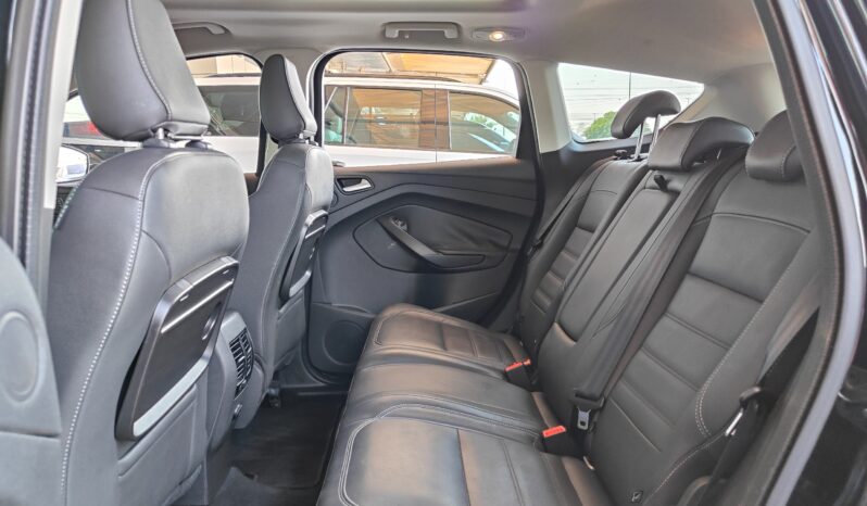 
								AED 650 P.M | 2019 Ford Escape Titanium | Under Warranty | GCC | full									