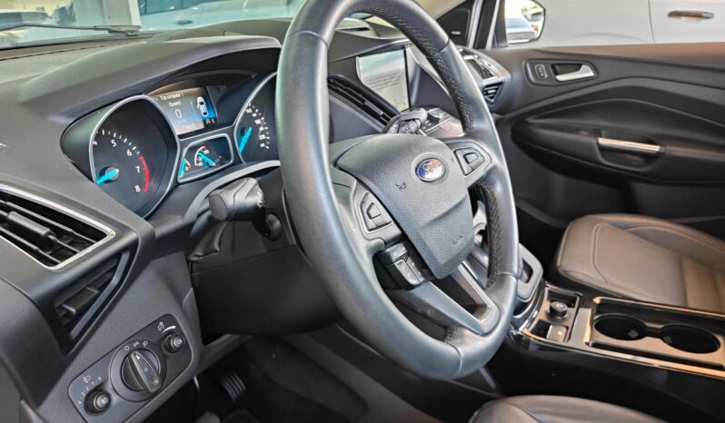 
								AED 650 P.M | 2019 Ford Escape Titanium | Under Warranty | GCC | full									