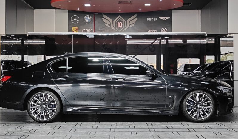 
								AED 2,350 P.M | 2020 BMW 740Li M-Sport | Under Warranty | GCC | full									