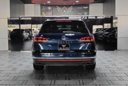 
										AED 1,500 P.M | 2019 Volkswagen Touareg HighLine| Under Warranty | GCC | full									