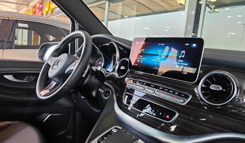 
								AED 3,650 P.M | 2024 Mercedes-Benz V220d 4MATIC | Under Warranty | GCC | full									