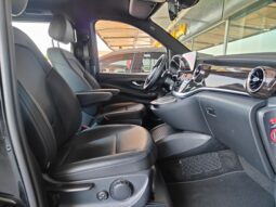 
										AED 3,650 P.M | 2024 Mercedes-Benz V220d 4MATIC | Under Warranty | GCC | full									