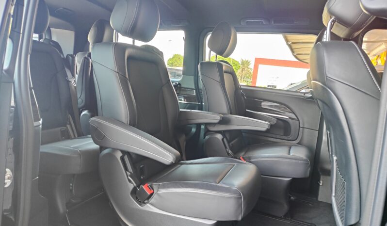 
								AED 3,650 P.M | 2024 Mercedes-Benz V220d 4MATIC | Under Warranty | GCC | full									