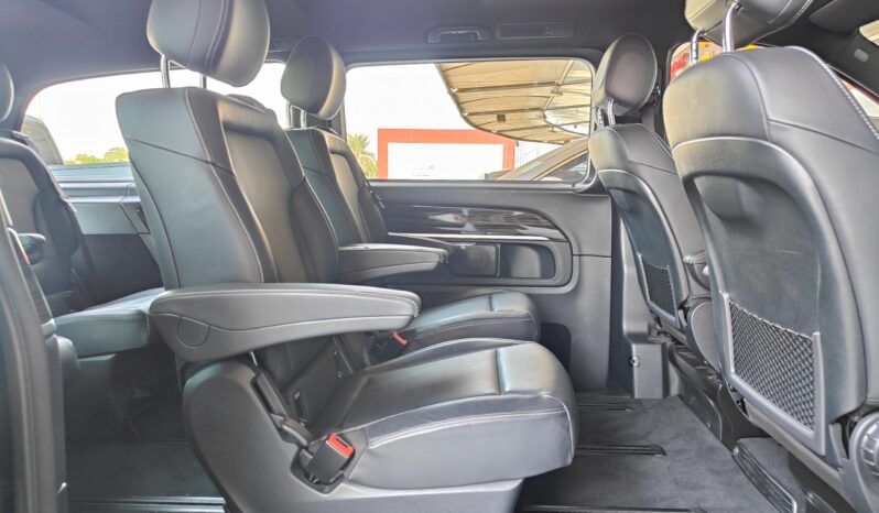 
								AED 3,650 P.M | 2024 Mercedes-Benz V220d 4MATIC | Under Warranty | GCC | full									