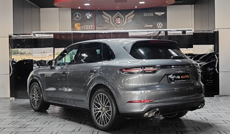 
								AED 2,850 P.M | 2019 Porsche Cayenne S | Under Warranty | GCC | full									