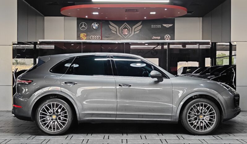 
								AED 2,850 P.M | 2019 Porsche Cayenne S | Under Warranty | GCC | full									