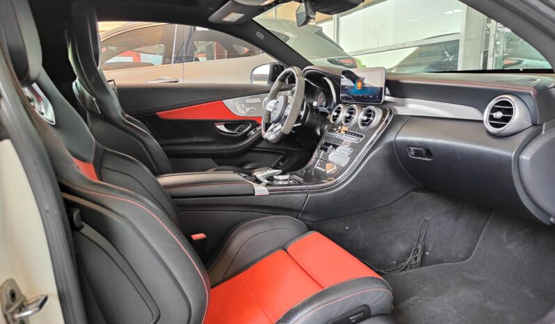 
								AED 2,520 P.M | 2019 Mercedes-AMG C63 S | American Spec | full									