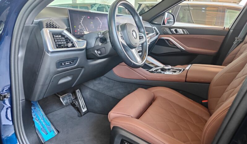 
								AED 4,550 P.M | 2024 BMW X6 xDrive40i M Sport | Under Warranty | GCC | full									