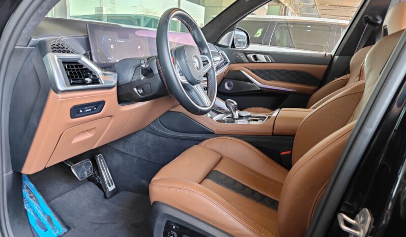 
								AED 7,400 P.M | 2025 BMW X5 M Competition | Under Warranty | GCC | full									